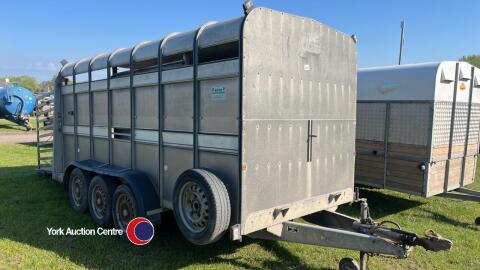 Ifor Williams 14ft livestock trailer
