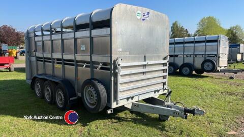 2018 Ifor Williams 14ft tri axle livestock trailer c/w sheep decks, large cattle division and 2 small divisions