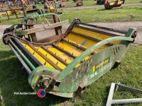Hustler SL350 bale unroller, 2015