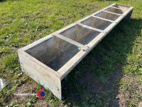 Feed trough