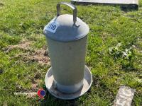 Large galvanised poultry drinker - 3