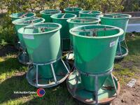 10 x Osbourne big wheel pig feeders - 2