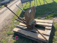 Turkey leg sinew puller - 2