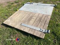 Stable door - 3