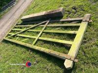 12ft wooden gate and post - 4
