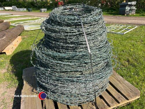 Pallet mild steel barbed wire