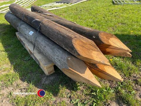 Pack of 5 8ft 6-8in pointed telegraph straining posts