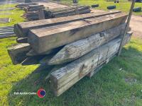 Pack assorted straining and gate posts - 2