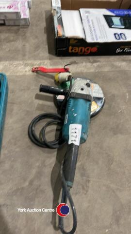 Makita 9in angle grinder