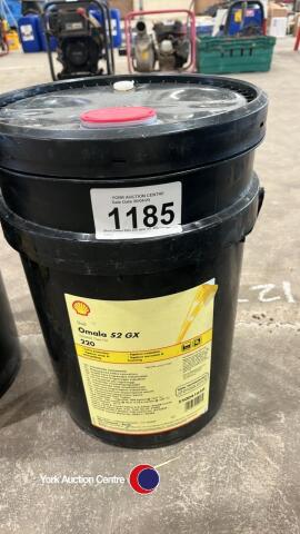 Shell Omala S2G 220 gear oil, 20L barrel