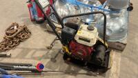 Wacker plate Honda engine - 2