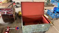 Workshop tool chest on wheels - 2