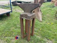 Blacksmiths Anvil Vulcan 10 with stand - 3