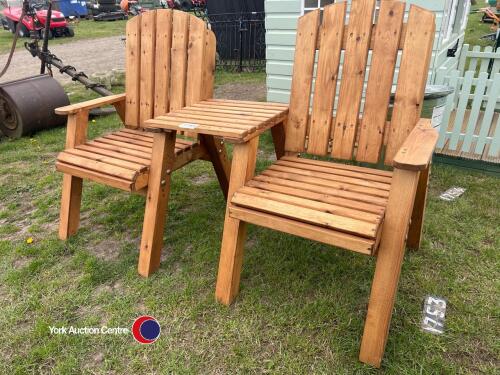 2 x new garden chairs with side table