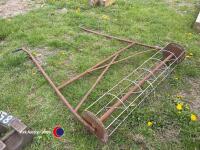 Marker to set out for lettuce plants