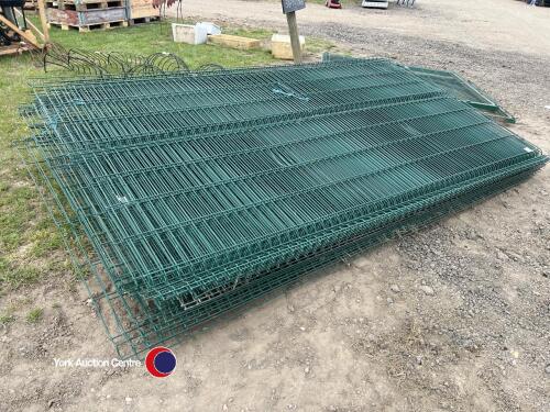 Green fencing panels, like new