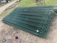 Green fencing panels, like new - 3