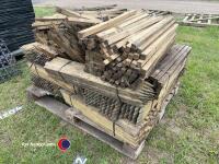 Quantity of tree stakes - 2