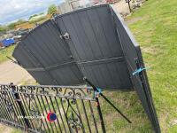 Bi-fold driveway gates - 2