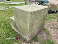 Old stone mounting step - 3
