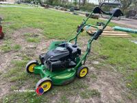 John Deere professional lawn mower - 2