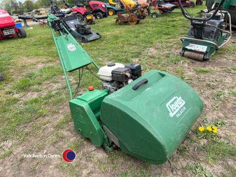 Lloyds Paladin cylinder lawnmower