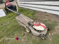 Honda HR17 mower - 2