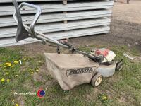 Honda HR17 mower - 3
