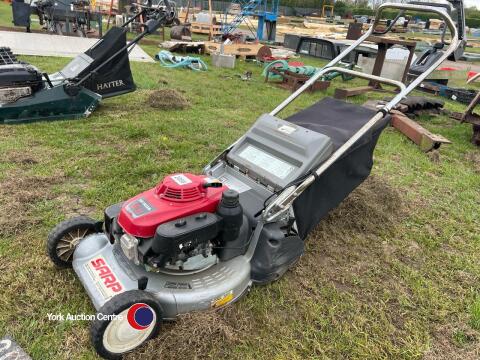 Honda Sarp self propelled roller mower c/w grassbag