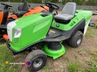 Stihl/Viking MT5097c ride on mower, key in office