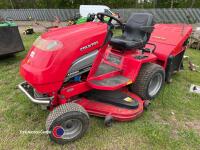 Countax A20 50H with power sweeper, key in office - 2