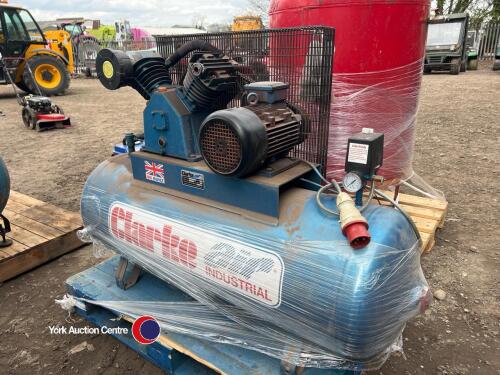 Clarke air compressor