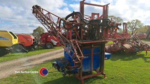 Gem 1200L mounted sprayer, 20/21metre, tested till July 2025. Full working order, electric control, pto and control box in office