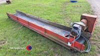 Conveyor 3m long 450 mm wide