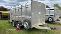 Ifor Williams TA510 cattle trailer, large partition and spare wheel, key in office