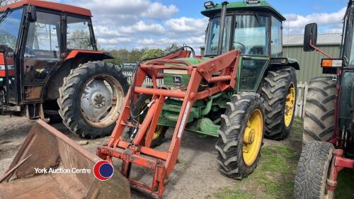 John Deere 2140 4wd tractor, SG2 cab and loader