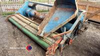 Shelbourne Reynolds pickup header for New Holland combine - 3