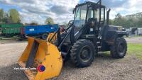 JCB 410 loading shovel and bucket, H820 OBE, V5, key in office - 3
