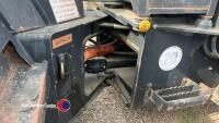 JCB 410 loading shovel and bucket, H820 OBE, V5, key in office - 7