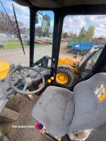 JCB 410 loading shovel and bucket, H820 OBE, V5, key in office - 9