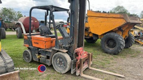 Doosan diesel forklift with rotator