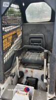 Bobcat 443 skid steer loader c/w much grab - 7