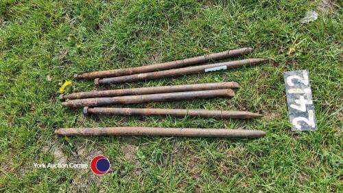 5 used muck filler tines