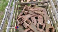 Pallet of chisel points