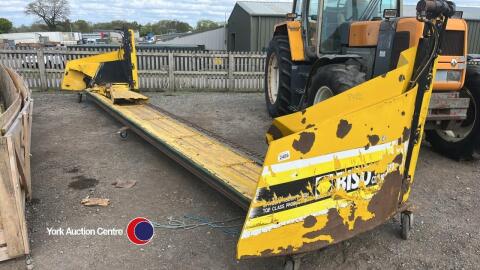 Biso CX100 header extension for New Holland combine
