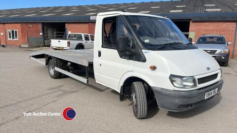 2005 Ford Transit 350 LWB recovery - 90,000 miles, electronic winch with 2 remotes, MOT 14.04.26 - 1 former keeper - HPi Clear - Recent diesel pump, recent battery - YB54VEL, winch in office