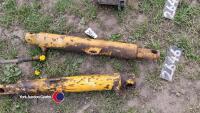 2 x yellow rams Grays loader - 2