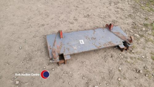 Euro adaptor plate