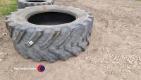 BKT 650/65/42 tyres - 4