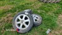 3 Mini Cooper fitted with 175/65 R15 tyres